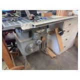 Delta Rockwell Homecraft 8" table saw w/drawer base and 4" jointer, saw has a Biesmeier fence system