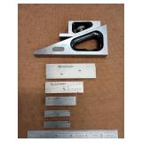 Adjustable parallel bar sets
