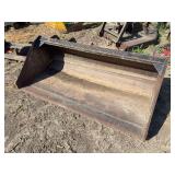 67" smooth bucket