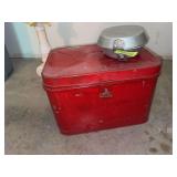 Nesco tin w handles and Vitality mess kit