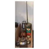 Oil cans as shown