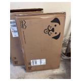 New in box, medium sized metal pet kennel