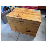 Pine storage box 24 x 18 x 17
