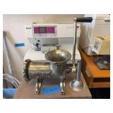 Chop right large meat grinder