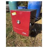 Portable size Masterbuilt smoker appears to be brand new