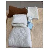 Twin mattress pads, blankets, Towel drape