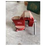 Small vice