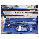Duo fast ramset gun