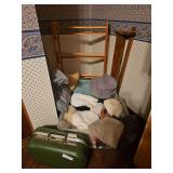 Tote of Hats and Gloves, Curtain Hanging Accessories in Green Suitcase, Quilt Rack, Wall Display Holder