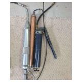 Grease gun and siphon