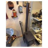 Small cast stove, stove pokers