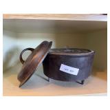 Cast pot with double lid