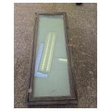 Display 12x31x3