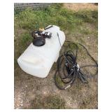 Weed tank sprayer