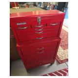 Stackon toolbox 24x13x42 on wheels with contents