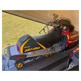 2002 ski-doo bombardier renegades MXZ rotax 600, 1009 miles