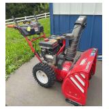 Troy-Bilt Storm 2840 snow thrower w electric start