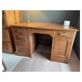 Double pedestal oak desk 31D x 49L x 29H See photos for condition
