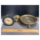 2 car gauges