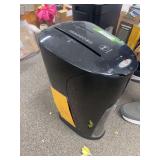 Init, paper shredder