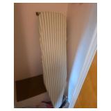 Foldable ironing board