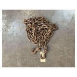 11’ 1/4" log chain w double hooks