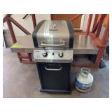 Charbroil 2 burner gas grill with extra empty tank