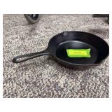 Lodge skillet marked 2 5SK