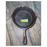 Cast iron skillet Marked V 5 on back 8”