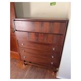 Stanley Furniture 5 drawer dresser 18D x 36L x 45H