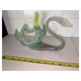 Sooner Glass? hand blown swirled art glass swan centerpiece