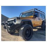 2014  JEEP  Wrangler 2014 Jeep Wrangler Sport Unlimited. 62,xxx miles, Loaded, Hard Top With Rack