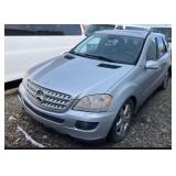 Mercedes-Benz ML350 SUV