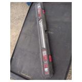 Husky 1/2-in torque wrench 50 to 250 foot pounds