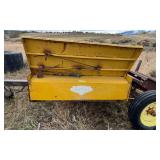 Vermeer F-100 Bale Feeder