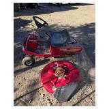 Murray 10 HP 30' Riding Lawn Mower with Briggs & Stratton Engine (Parts Mower)