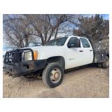 2014  GMC  Sierra 3500HD 2014 GMC Duramax 3500HD Dually (paperwork) in photos