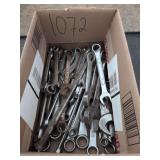 Miscellaneous wrenches standard and metric