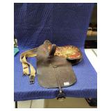 Side Saddle with Strap