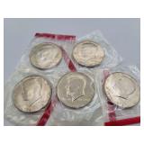 5 Kenndy Halfs Bi-Centennial 1776-1976 40% Silver