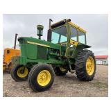 John Deere 4020