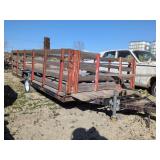 Trailer with side walls