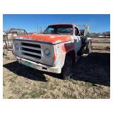 Dodge D800 Truck with Flatbed