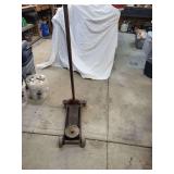 Rolling Floor Jack