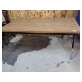 Rectangular school table-Sturdy