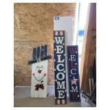 Assorted Decorative Signs and Divider