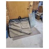 White boards wstands and Carrying Cases, glass pieces