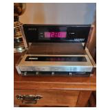 Zenith clock radio 