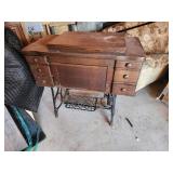 Treadle sewing machine 