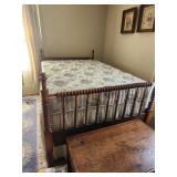 Jinny Lind Spool bed